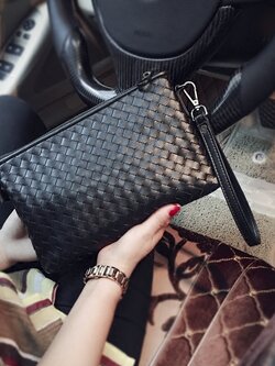 กระเป๋าผู้ชาย กระเป๋าสะพายข้างผู้ชาย กระเป๋าผู้ชายสไตล์เกาหลี By ETONWEAG BAG