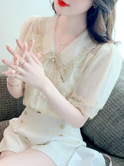 เสื้อลูกไม้ แขนสั้น