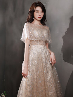 ชุดราตรี ชุดราตรีสวยหรู แบบ ทันสมัย Evening dress