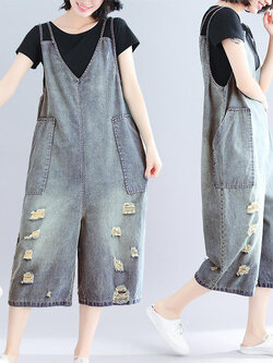 จั้มสูท ชุดเอี๊ยมกางเกง