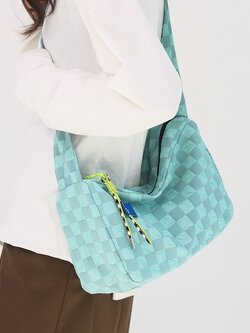 กระเป๋าสะพายข้างผู้หญิง กระเป๋าสะพายข้างใบเล็ก By Cocoa bags