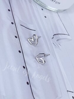 ต่างหูเงินแท้ S925 รุ่น Hearty ต่างหูแป้นรูปหัวใจขอบเหลี่ยม สีเงิน เงินแท้ทั้งชิ้น Silver925 ต่างหูผู้หญิง ตุ้มหูเงินแฟชั่น