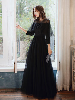 ชุดราตรี ชุดราตรีสวยหรู แบบ ทันสมัย Evening dress