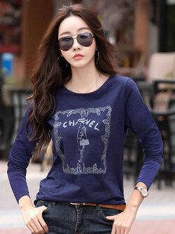 เสื้อยืดวัยรุ่น