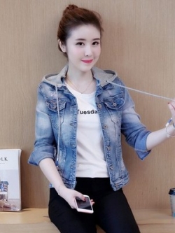 เสื้อแจ็คเก็ตยีนส์ เสื้อยีนส์ผู้หญิงเทห์ๆ