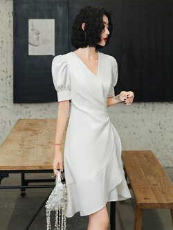 ชุดราตรี ชุดราตรีสวยหรู แบบ ทันสมัย Evening dress