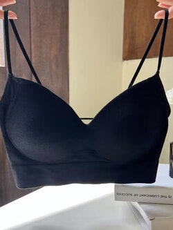 บรา ยกทรง เสื้อชั้นในสตรี ฟรีค่าส่ง