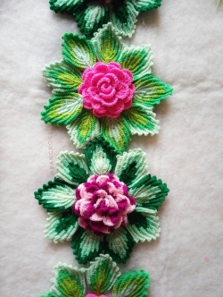  ผ้าปูโตีะถักโครเชต์ Crochet table runner หลากสี 29*127 cm