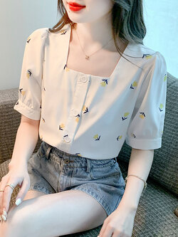 เสื้อลูกไม้ แขนสั้น