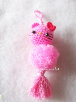 พวงกุญแจปอมปอมคิตตี้ pompoms kitty crochet keychain
