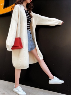 เสื้อไหมพรมสวยๆ ไหมพรมคาร์ดิแกน *มีจนาดไซส์เดียวเป็นฟรีไซส์ 38-40นิ้วขึ้นไป ใส่ได้ตั้งแต่สาวผอมจนถึงสาวอวบ