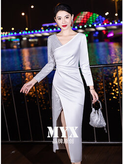 ชุดราตรี ชุดราตรีสวยหรู แบบ ทันสมัย Evening dress