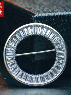 เช็มกลัด เข็มกลัดติดเสื้อ เข็มกลัดแฟชั่น