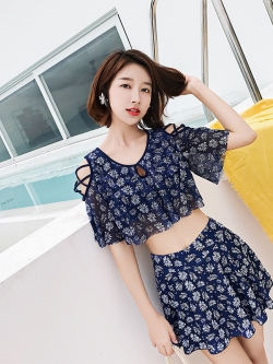 ชุดว่ายน้ำผู้หญิง ชุดว่ายน้ำแฟชั่น ชุดว่ายน้ำบิกินี่ ชุดว่ายน้ำเต็มตัว คอลเลคชั่นใหม่