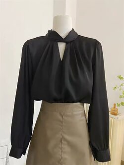 เสื้อสีดำสุภาพ เรียบหรู ดูดี เหมาะกับทุกโอกาส | เสื้อผู้หญิงสุภาพ