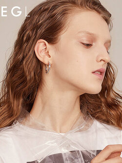 ต่างหู ตุ้มหูแฟชั่น