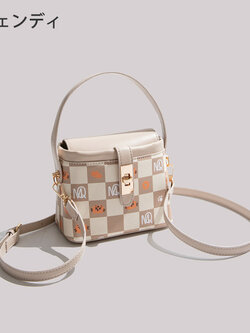 กระเป๋าสะพายข้างผู้หญิง กระเป๋าสะพายสไตล์เกาหลี By Japanese フェンディ authentic bag