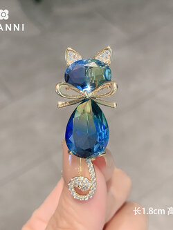 เข็มกลัด เข็มกลัดสวยๆ เข็มกลัดติดเสื้อ Brooch