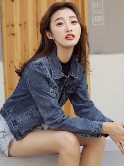 เสื้อแจ็คเก็ตยีนส์ เสื้อยีนส์ผู้หญิงเทห์ๆ