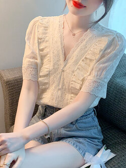 เสื้อลูกไม้ แขนสั้น