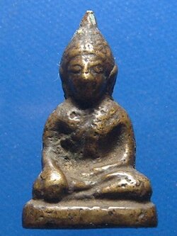 พระเจดีย์กลางน้ำ วัดพระสมุทรเจดีย์