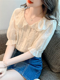 เสื้อลูกไม้ แขนสั้น