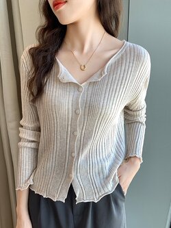 เสื้อเชิ้ตผู้หญิงแขนยาว เสื้อเชิ้ตผู้หญิงใส่ทํางาน 390 บาทต่อชิ้น ฟรีค่าจัดส่ง