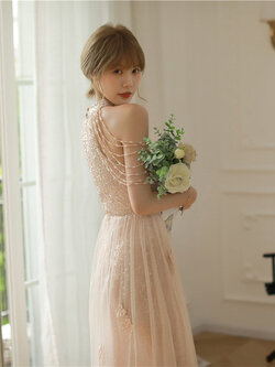 ชุดราตรี ชุดราตรีสวยหรู แบบ ทันสมัย Evening dress