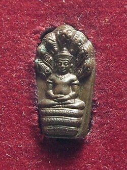 พระปรกใบมะขาม หลวงปู่ม่น วัดเนินตามาก