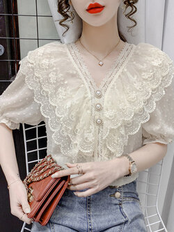 เสื้อลูกไม้ แขนสั้น