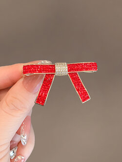 เข็มกลัด เข็มกลัดสวยๆ เข็มกลัดติดเสื้อ Brooch