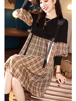 เดรสแฟชั่น แบบลายหมดสต็อกเร็วมากคะ สอบถามไซต์ที่สั่งได้ก่อนการสั่งนะคะ