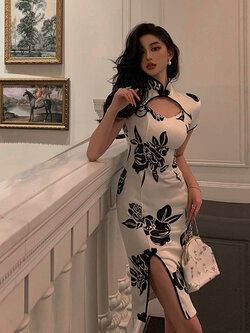 ชุดเดรสรัดรูป ชุดเดรสรัดรูปยาว เดรสเซ็กส์ซี่ By.SHACOS