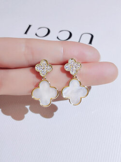 ต่างหู ตุ้มหูแฟชั่น