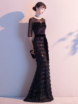 ชุดราตรี ชุดราตรีสวยหรู แบบ ทันสมัย Evening dress