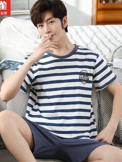 ชุดนอนผู้ชาย