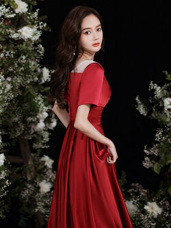 ชุดราตรี ชุดราตรีสวยหรู แบบ ทันสมัย Evening dress