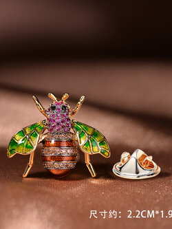 เข็มกลัด เข็มกลัดสวยๆ เข็มกลัดติดเสื้อ Brooch