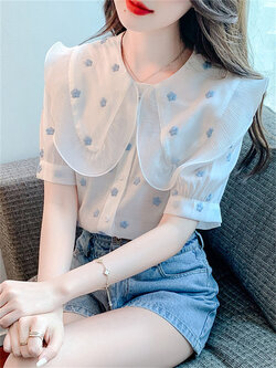 เสื้อลูกไม้ แขนสั้น