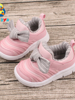 รองเท้าผ้าใบเด็ก รองเท้ากีฬาเด็ก รองเท้าผ้าใบเด็กแนวสปอร์ท