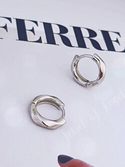 ต่างหูเงินแท้ S925 รุ่น Flame ต่างหูห่วงเล็กเกลียวหนา มินิมอล สูง12.4mm เงินแท้ทั้งชิ้น Silver925