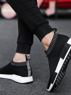 รองเท้าผ้าใบผู้ชาย มีไซส์ 40 41 42 43 44 รองเท้าผู้ชาย