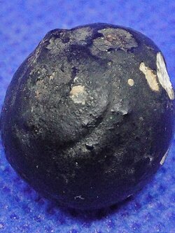 ลูกอมหลวงปู่เอี่ยม