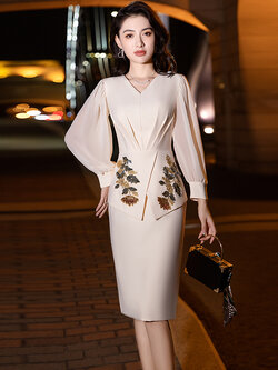 ชุดราตรี ชุดราตรีสวยหรู แบบ ทันสมัย Evening dress