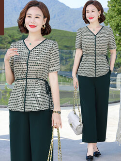 เสื้อผ้าคุณแม่วัย 60 เสื้อคนแก่ผู้หญิงวัย60