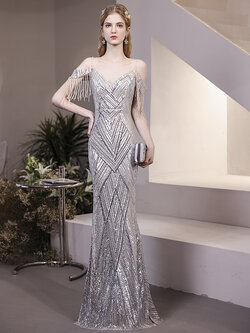 ชุดราตรี ชุดราตรีสวยหรู แบบ ทันสมัย Evening dress