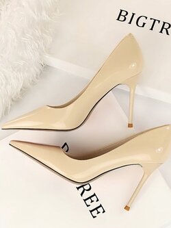 รองเท้าส้นสูง หัวแหลม ส้นสูงนำเข้า ส้นสูงสวยหรู By ismenx ismenx