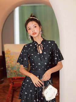 ชุดว่ายน้ำผู้หญิง ชุดว่ายน้ำน่ารัก Bikini ชุดไปทะเล