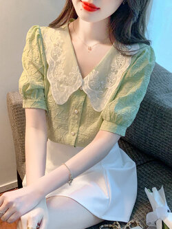 เสื้อลูกไม้ แขนสั้น