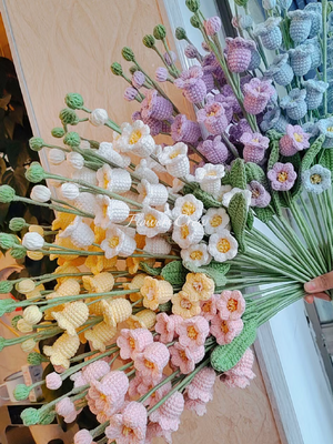 ช่อดอกไม้ถัก,ดอกกุหลาบถัก,ทานตะวันถัก,ลาเวนเดอร์ถัก,ดอกไม้ถักโครเชต์,ดอกไม้ถักไหมพรม,ช่อดอกไม้,ดอกไม้วาเลนไทน์,ช่อดอกไม้รับปริญญา,ช่อดอกไม้คู่รัก,ของขวัญวาเลนไทน์,crochet,flowers